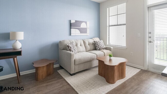 Building Photo - 14580 Crosby Fwy
