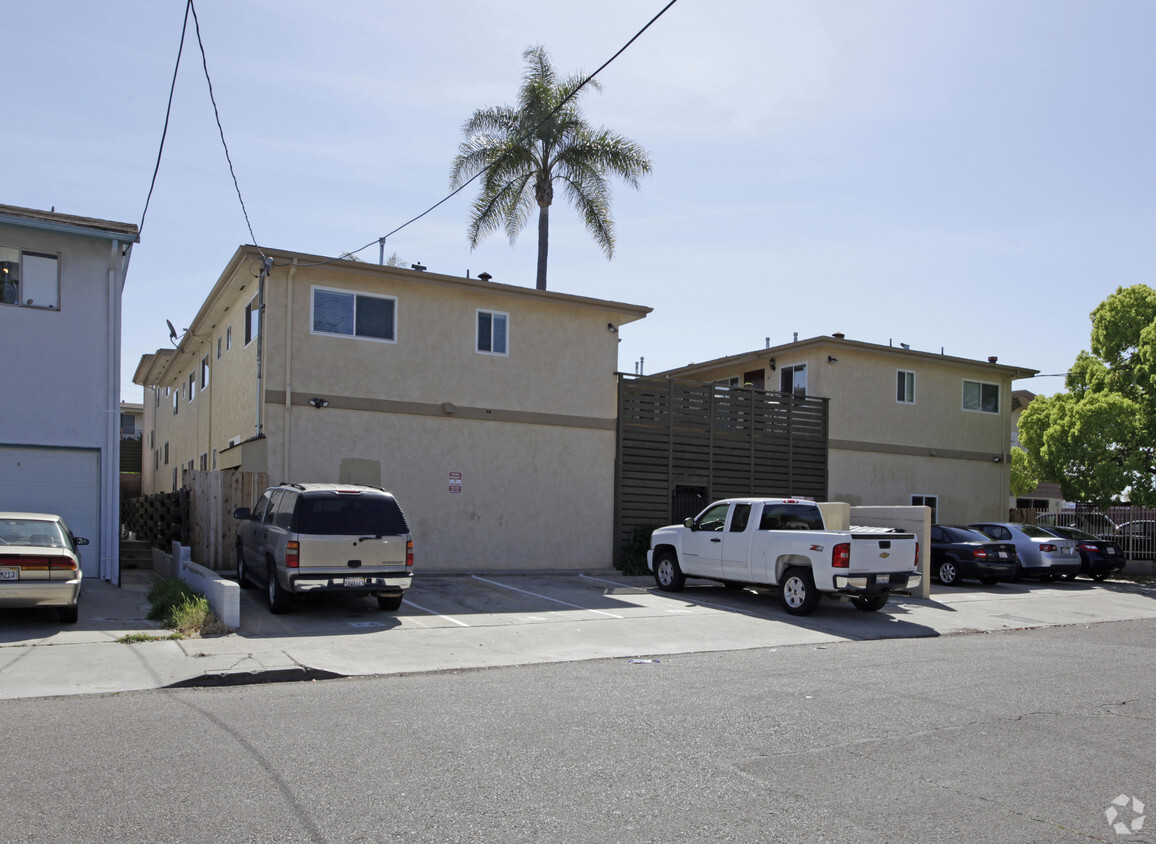 Primary Photo - Talmadge Area Apartments