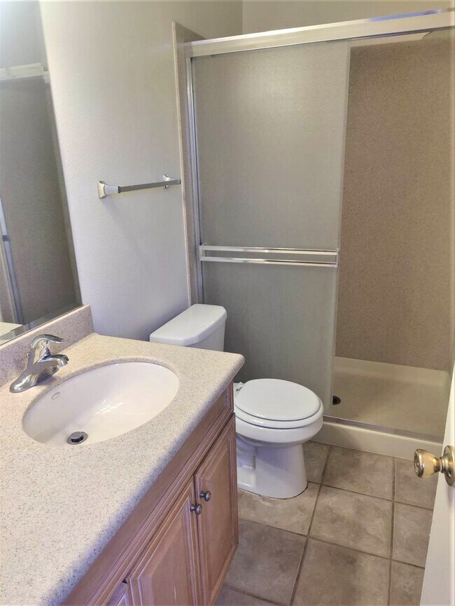 Foto del edificio - Large Ranch Style Home on Huge Lot