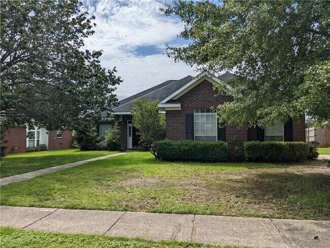Building Photo - 1355 Amber Glen