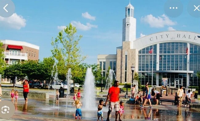 Foto del edificio - 2710 Factor Walk Blvd