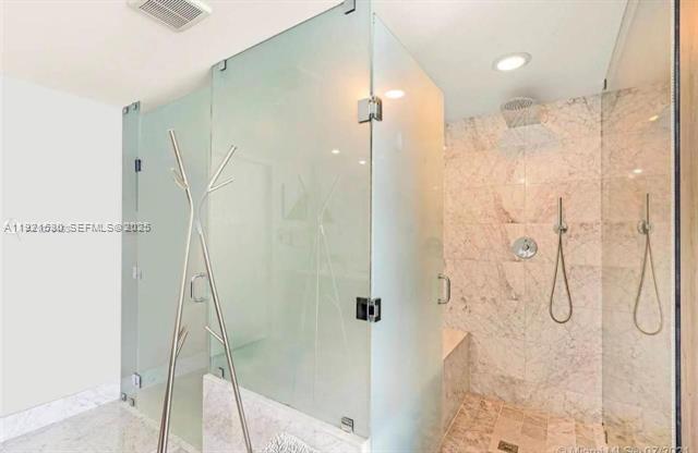 Foto del edificio - 3131 NE 7th Ave