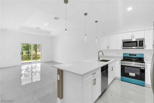 Foto del edificio - 724 Lamar St E