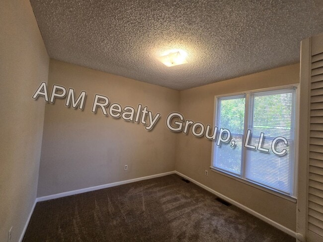 Building Photo - Harbison Community family home