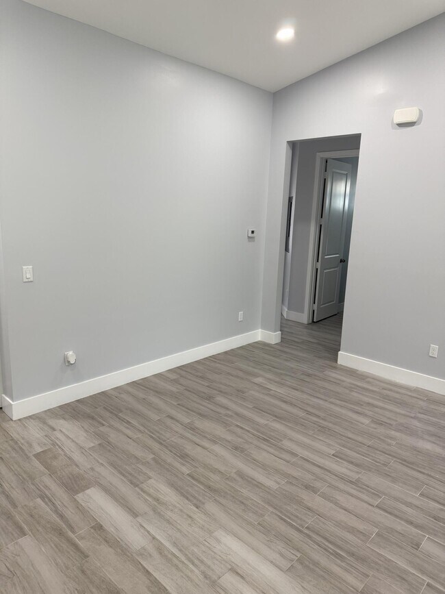 Foto del edificio - 4323 Barbridge Rd