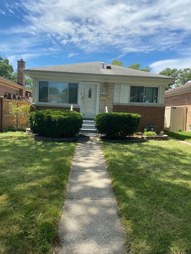 330 46th Ave, Bellwood, IL 60104 House Rental in Bellwood, IL