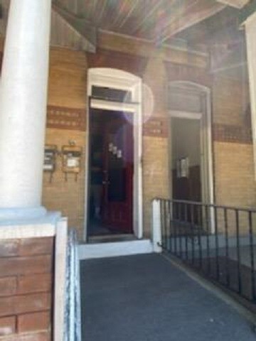 Foto principal - 446 W Tilghman St