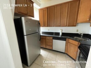 Building Photo - 2114 Kemper Ln
