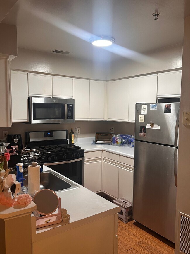 Foto del edificio - 6404 Bayberry Ct