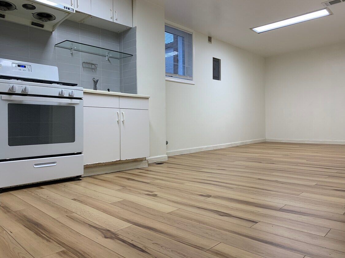 Photo - 5444 Beacon Ave S (Seattle, WA)