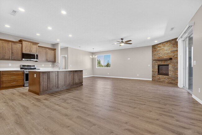 Foto del edificio - Brand New Home in Beautiful Prescott!