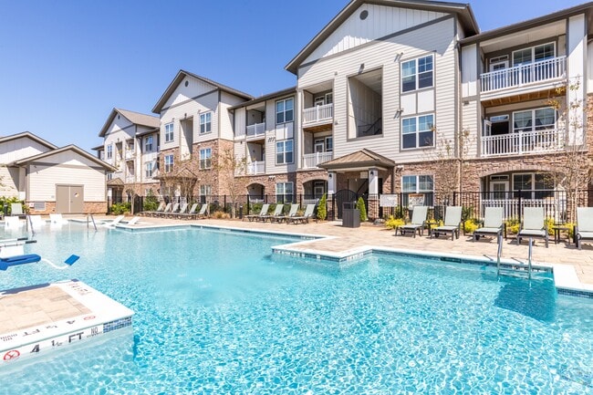 Resort-style Swimming Pool - Argento at Riverwatch Apartments