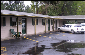 Primary Photo - Englewood Apartments