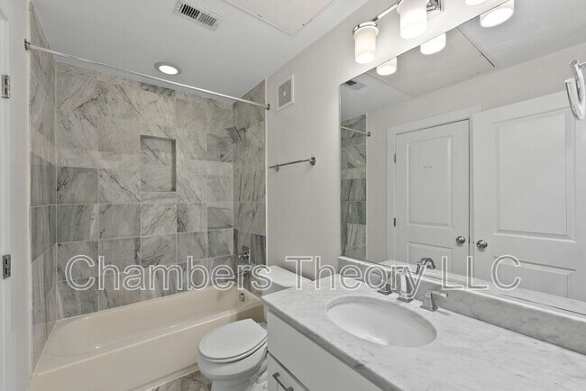 Building Photo - 1228 I St NE