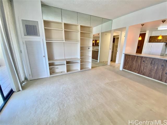 Building Photo - 1717 Mott Smith Dr