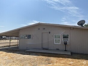 Building Photo - 19523 Bloss Ave