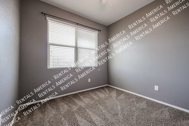 Foto del edificio - 4964 E Smoky Quartz Rd