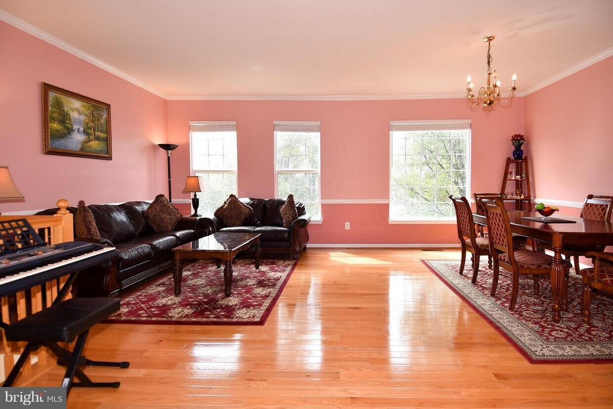 Foto principal - 43696 Phelps Terrace