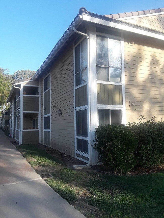 Building Photo - 500 Telegraph Canyon Rd