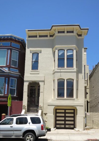 Primary Photo - 2008 Golden Gate Ave