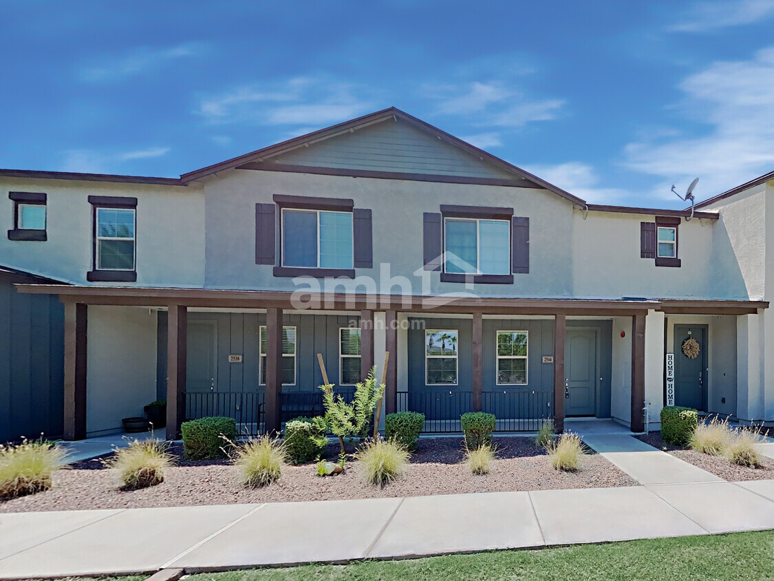 Foto principal - 2544 N Heritage Street