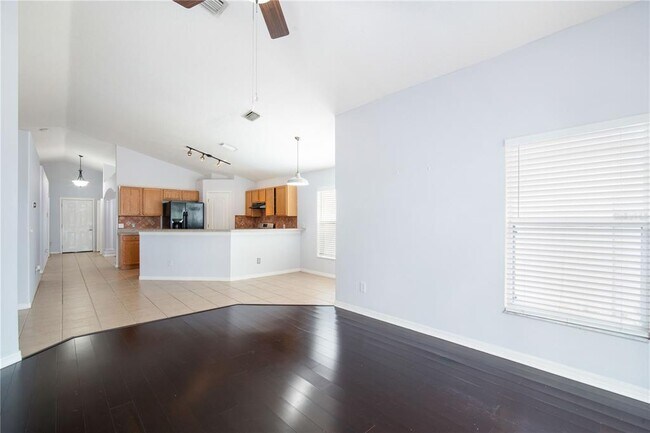 Building Photo - 6917 Exeter Park Pl