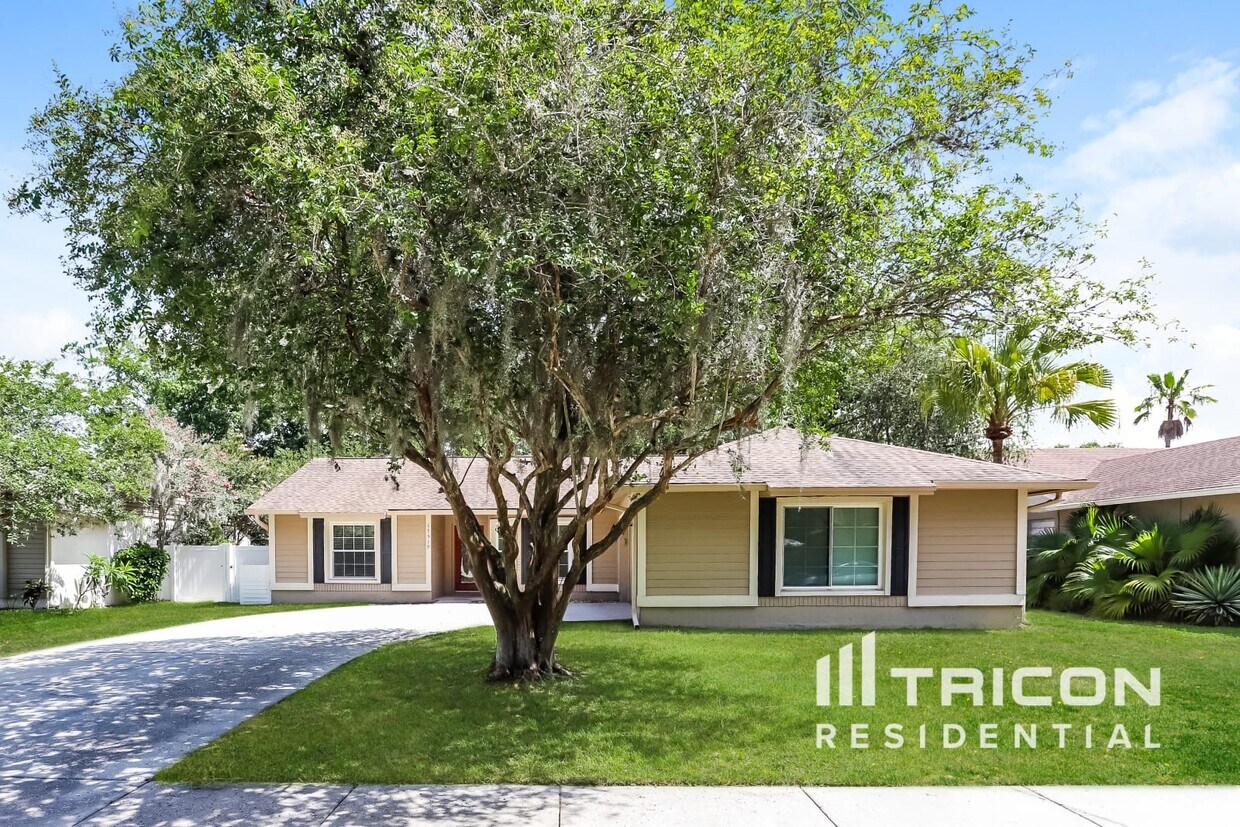 Primary Photo - 17519 Willow Pond Dr