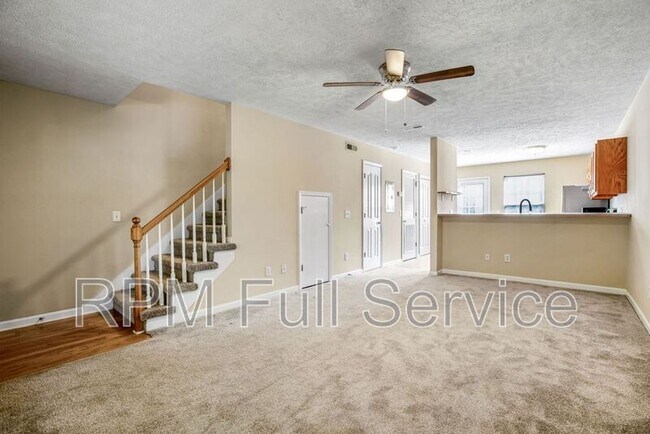 Building Photo - 1554 Center Pointe Dr