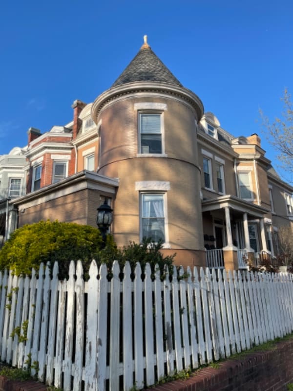 Photo - 1425 Allison St NW (Washington, DC)