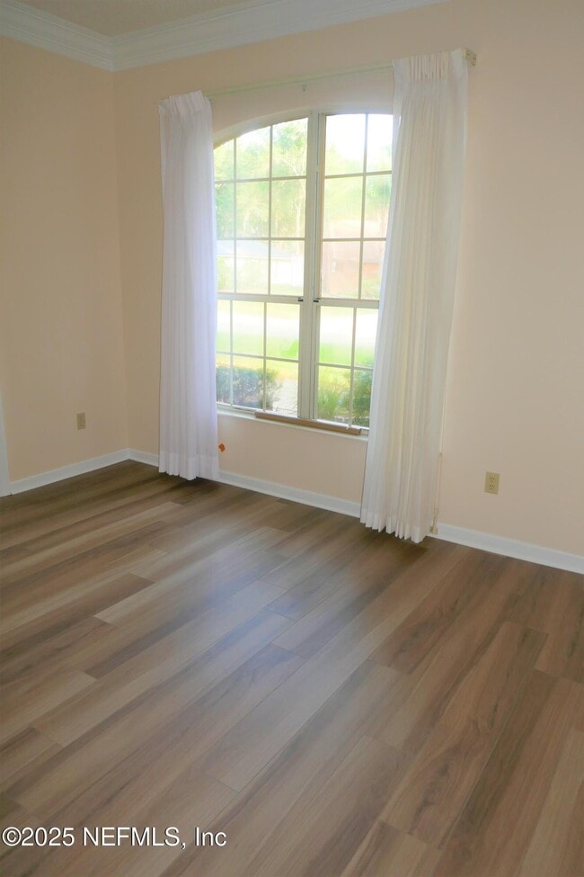 Building Photo - 10996 Raley Creek Dr S