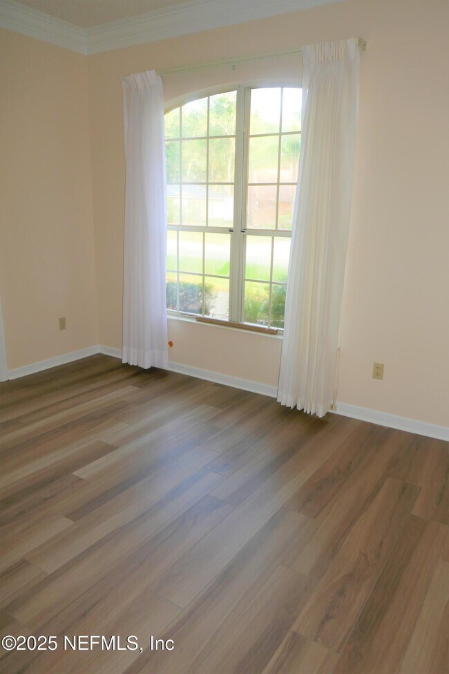 Foto del edificio - 10996 Raley Creek Dr S