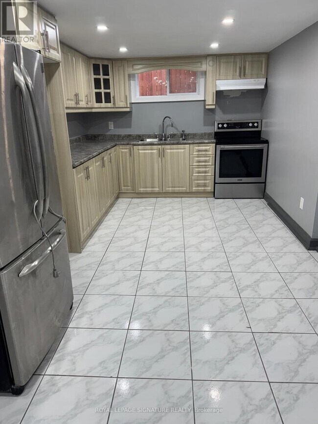 Photo du bâtiment - 23 Glen Belle Crescent