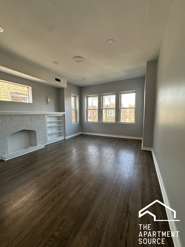 Building Photo - 4033 W Crystal St