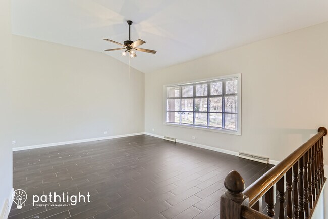 Foto del edificio - 7221 Red Oak Drive, Crystal Lake, IL, 60012