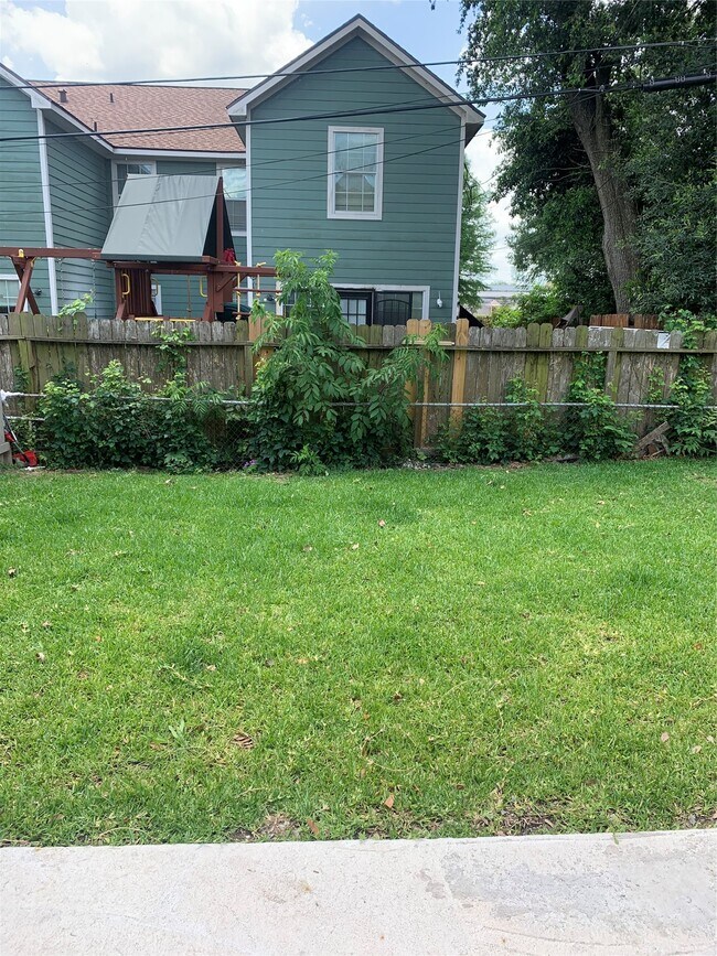 Foto del edificio - 4122 Mallow St