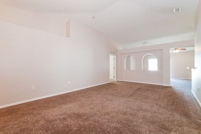 Foto del edificio - 2328 Kingscrest Cir