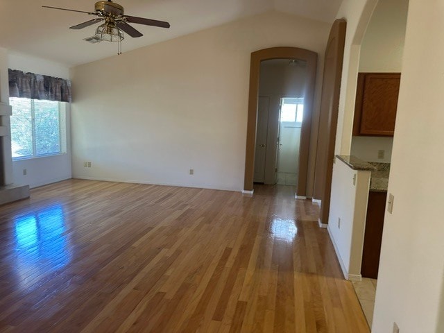 Building Photo - 16132 E Glendora Dr