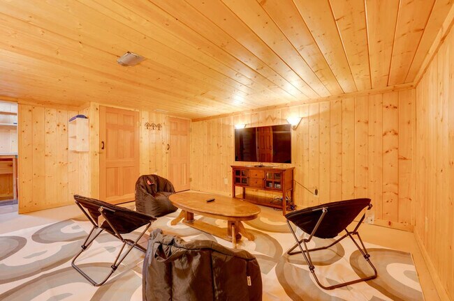 Foto del edificio - 1508 Harrison Ave