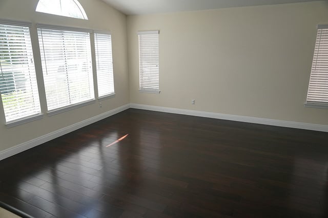 Building Photo - Beautiful 3 Bedroom 2 Bathroom Newbury Park Home! Ready for Move In!