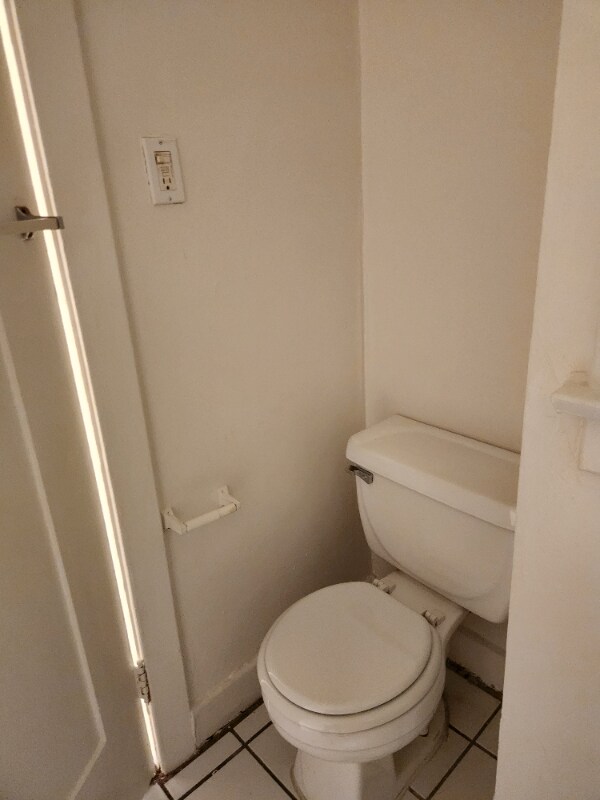 Foto del edificio - 1825 Ivar Ave