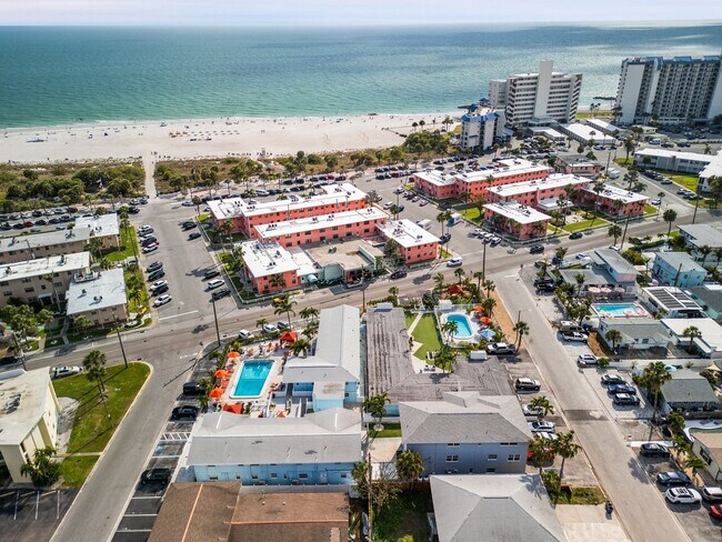 Foto del edificio - 6801 Sunset Way