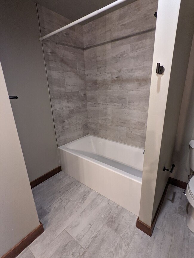 Foto del edificio - 1601 Westwood Cir