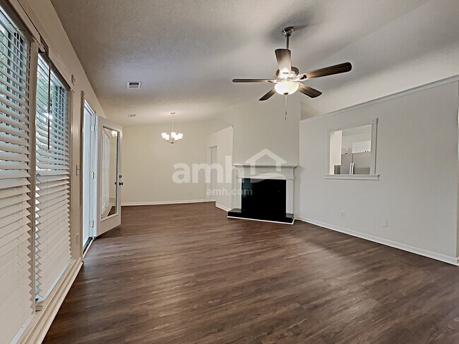 Building Photo - 2645 Windstream Way