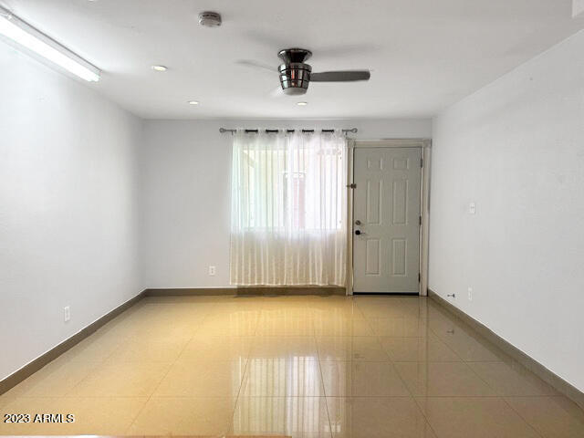 Foto del edificio - 720 S Dobson Rd