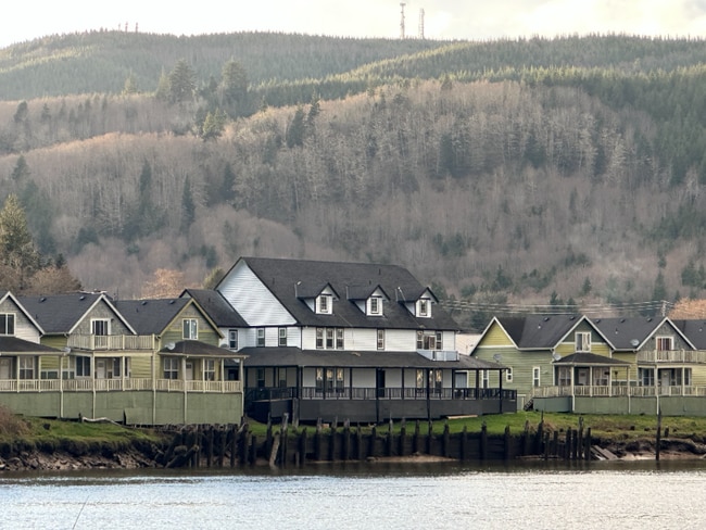 Building Photo - 401 Abby Rd