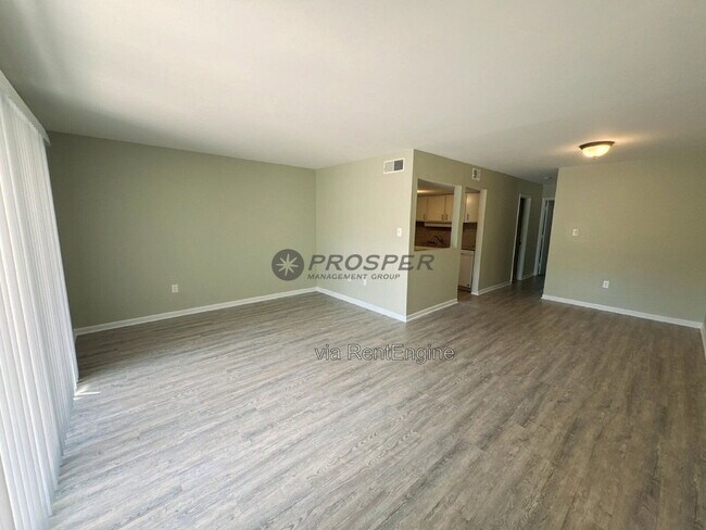 Foto del edificio - 925 Cleveland St