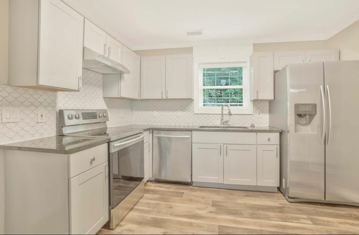 Building Photo - 4006 Melvin Dr SW