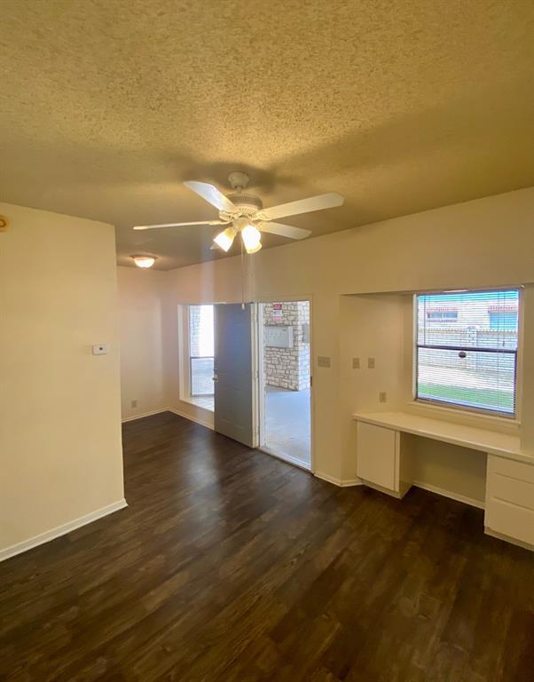 Primary Photo - 2604 Salado St