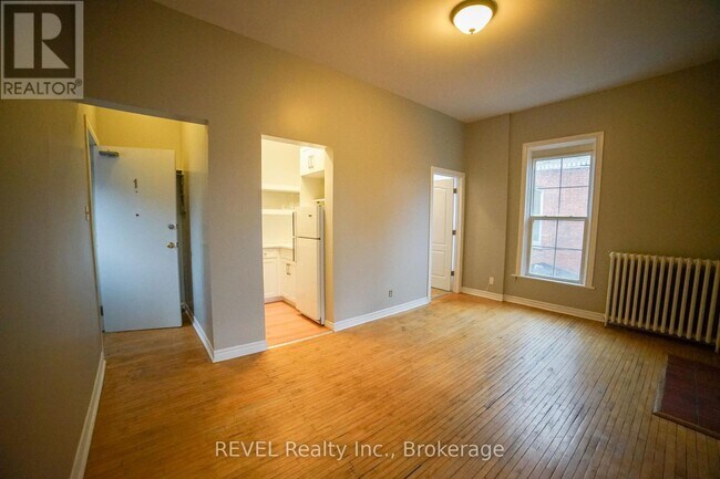 Photo du bâtiment - 166 James St