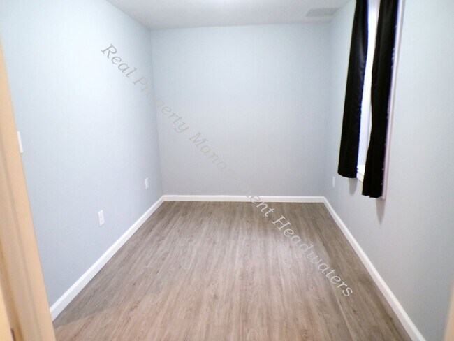 Foto del edificio - 1525 Aspen St